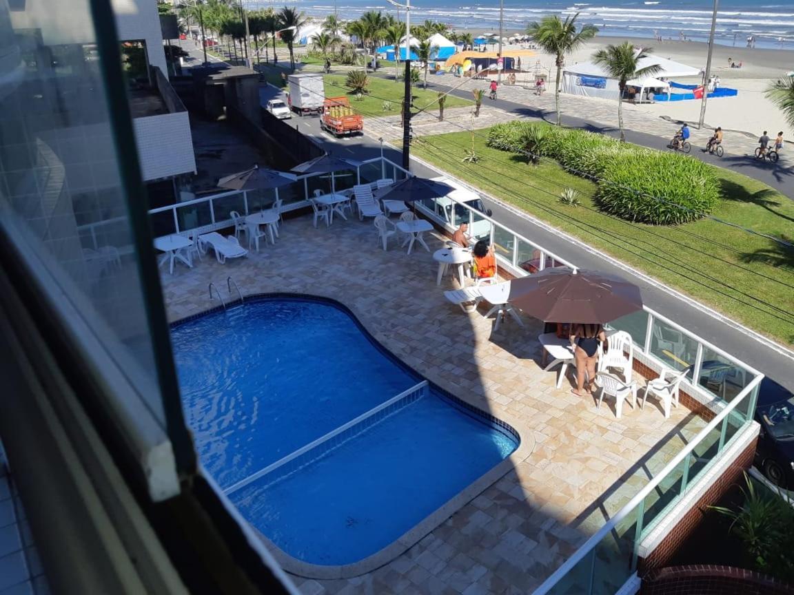 Frente Mar Piscina Churrasqueira Wifi Garagem Portaria 24Hs Appartement Solemar Buitenkant foto