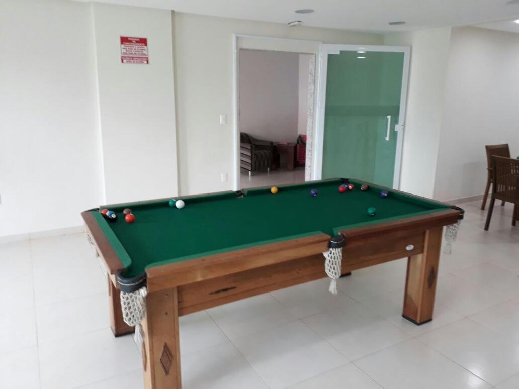Frente Mar Piscina Churrasqueira Wifi Garagem Portaria 24Hs Appartement Solemar Buitenkant foto